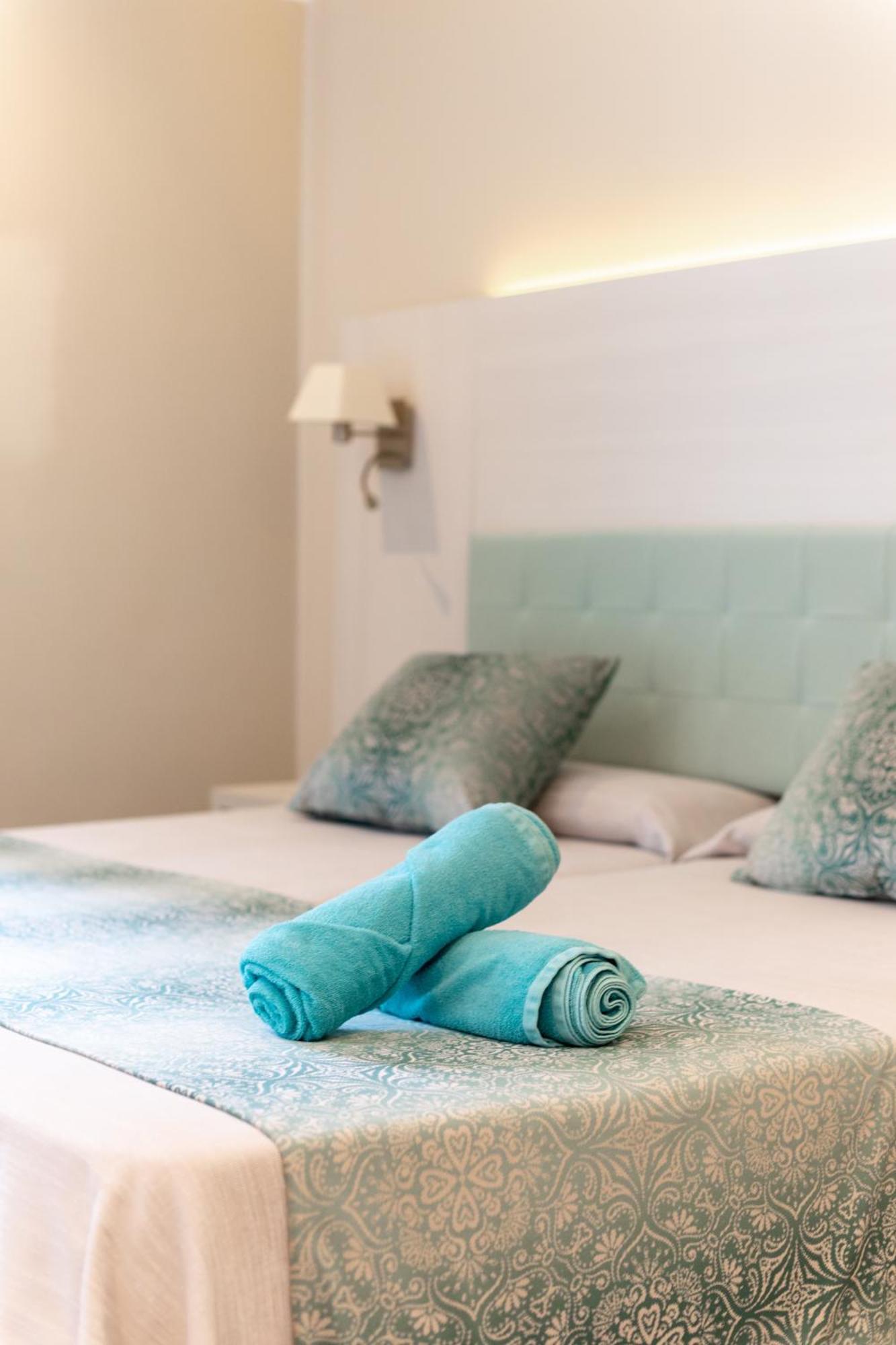 Ona Palmira Paguera Hotel Peguera Kültér fotó